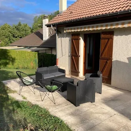 Renove Avec Jardin, Terrasse, Equipement Fitness Et Proche Centre-ville - Fr-1-585-88 * Bar-le-Duc